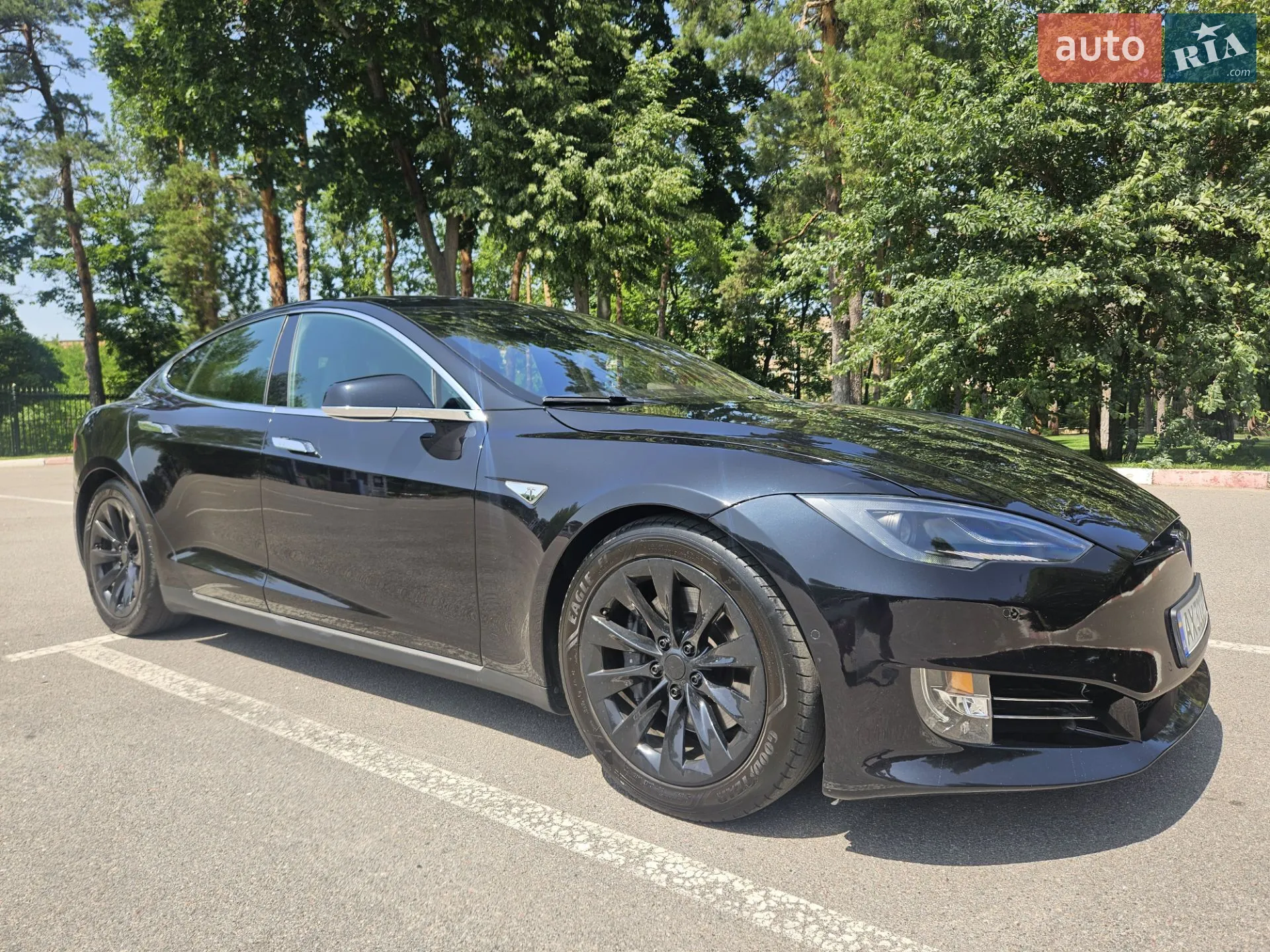 2015 Tesla Model S - мініатюра 16