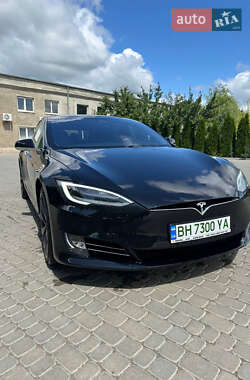 Ліфтбек Tesla Model S 2018 в Вінниці