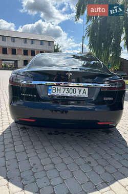 Ліфтбек Tesla Model S 2018 в 