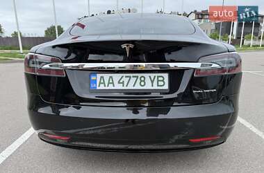 Лифтбек Tesla Model S 2019 в 