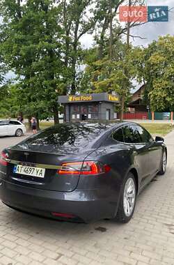 Ліфтбек Tesla Model S 2016 в 