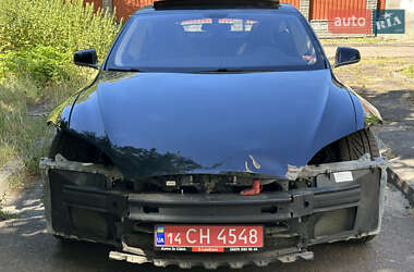 Лифтбек Tesla Model S 2013 в 