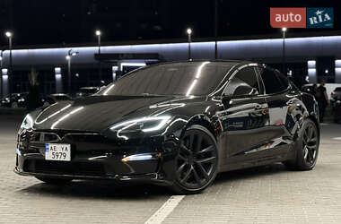 Лифтбек Tesla Model S 2022 в 
