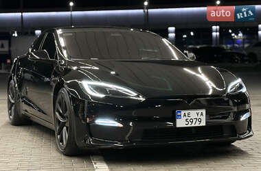 Лифтбек Tesla Model S 2022 в 