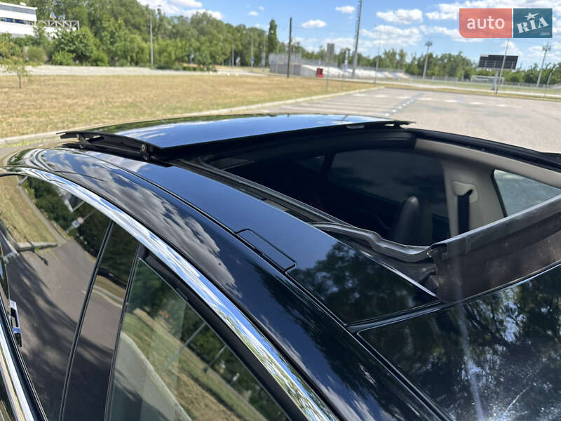 Лифтбек Tesla Model S 2014 в Николаеве