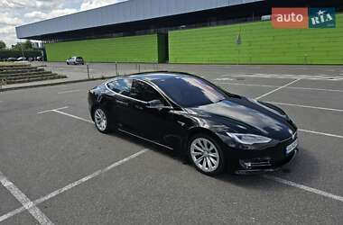 Лифтбек Tesla Model S 2018 в 