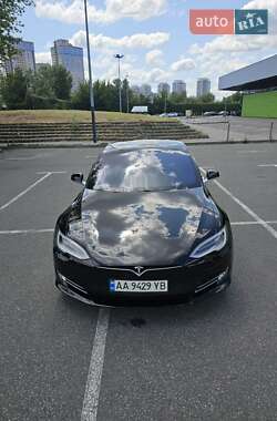 Лифтбек Tesla Model S 2018 в 