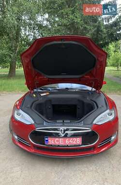 Ліфтбек Tesla Model S 2013 в 