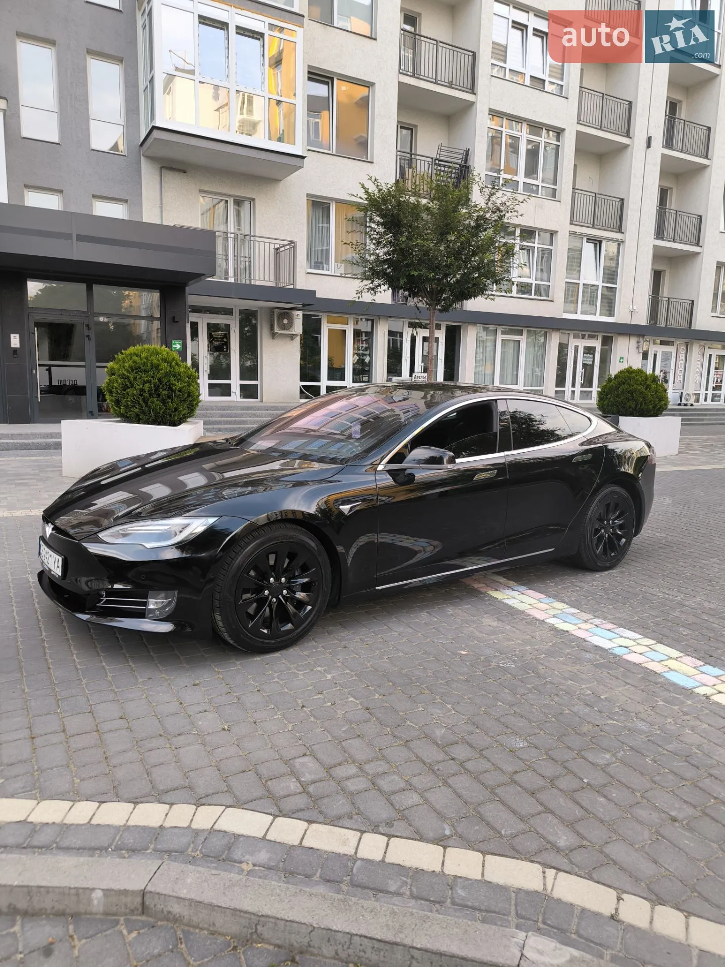 Tesla Model S 2017 VIN 5YJSA1E17HF209651 фото оголошення 11 з 19