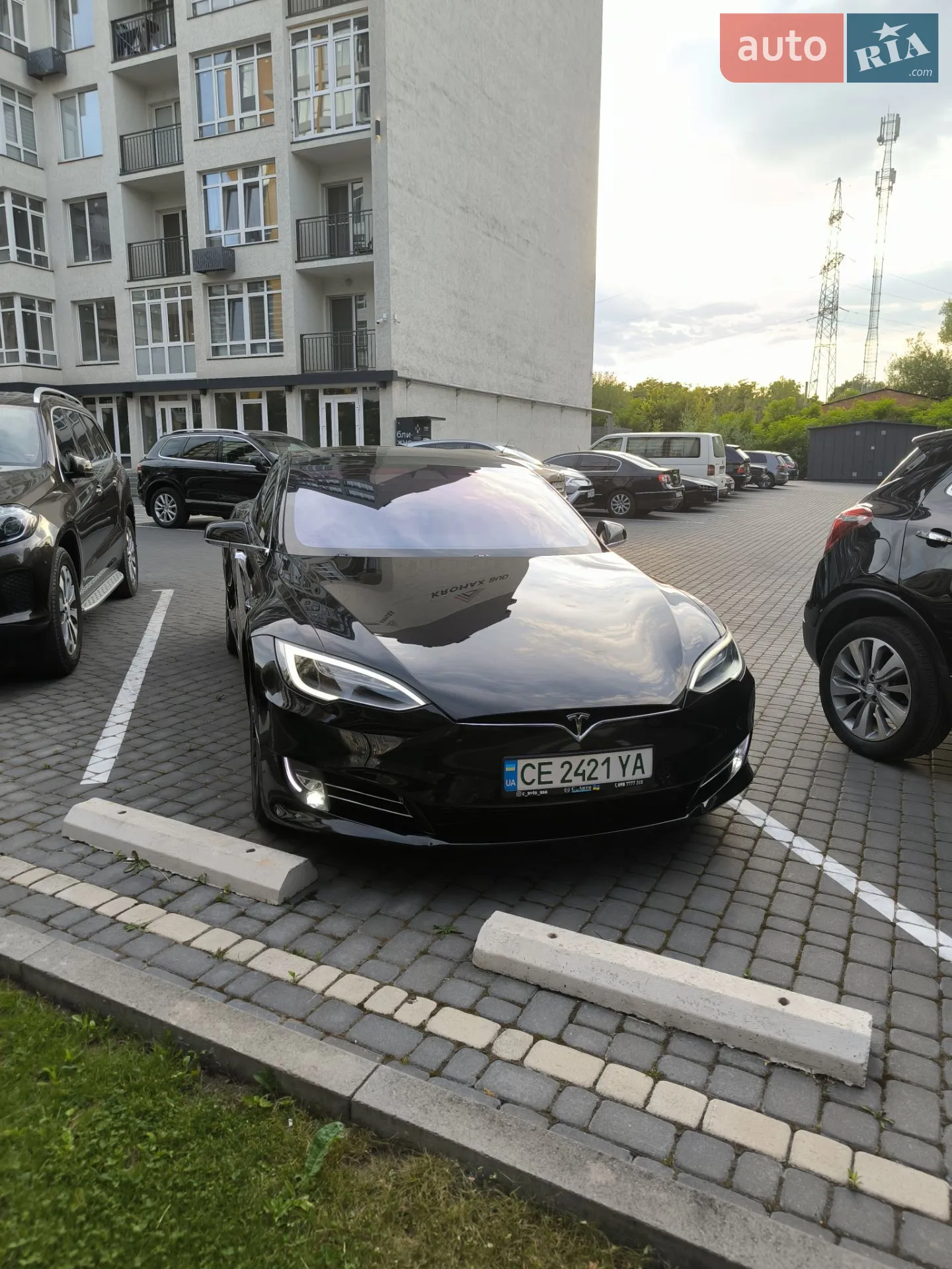 Tesla Model S 2017 VIN 5YJSA1E17HF209651 фото оголошення 18 з 19