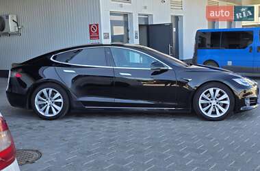 Лифтбек Tesla Model S 2018 в 