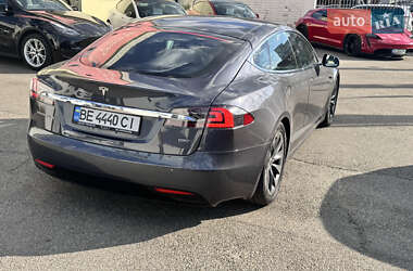 Лифтбек Tesla Model S 2018 в 