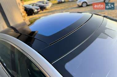 Лифтбек Tesla Model S 2017 в 