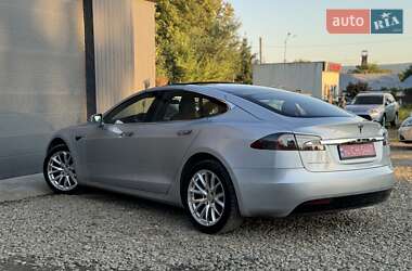 Лифтбек Tesla Model S 2017 в 