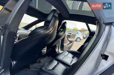 Лифтбек Tesla Model S 2017 в 