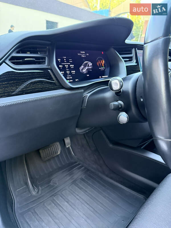 Лифтбек Tesla Model S 2018 в Днепре