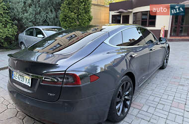 Ліфтбек Tesla Model S 2018 в 