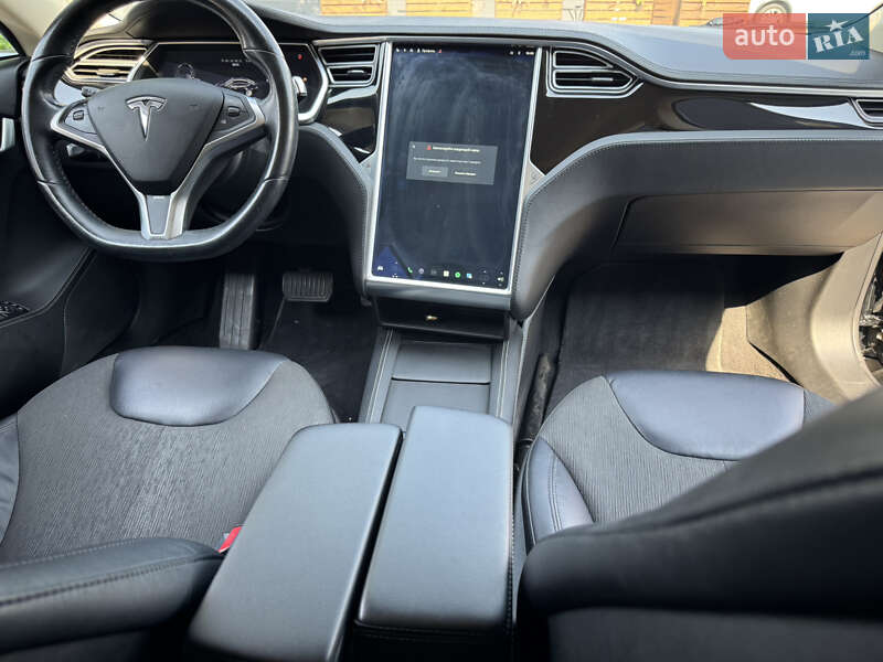 Лифтбек Tesla Model S 2014 в Одессе