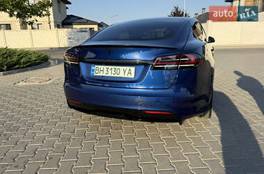 Лифтбек Tesla Model S 2022 в 
