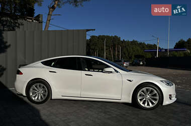 Лифтбек Tesla Model S 2018 в 