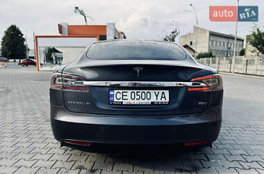 Ліфтбек Tesla Model S 2015 в 