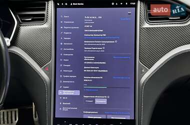 Ліфтбек Tesla Model S 2020 в 