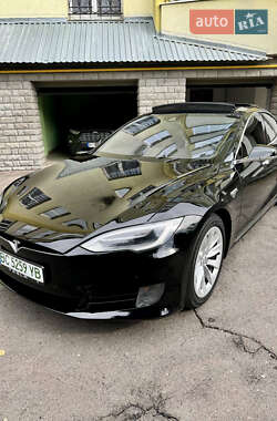 Лифтбек Tesla Model S 2016 в 