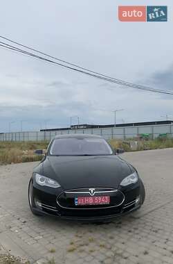 Лифтбек Tesla Model S 2013 в 