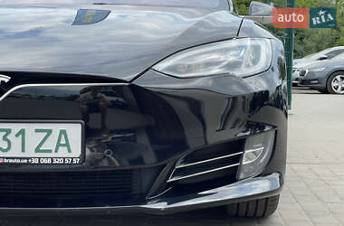 Лифтбек Tesla Model S 2018 в 