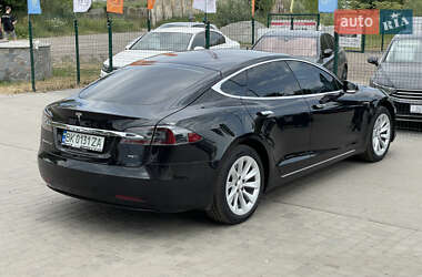 Лифтбек Tesla Model S 2018 в 