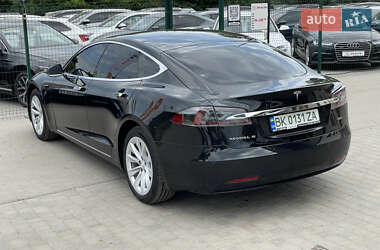 Лифтбек Tesla Model S 2018 в 