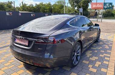 Ліфтбек Tesla Model S 2017 в 