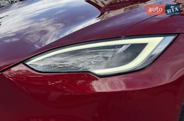 Ліфтбек Tesla Model S 2019 в 