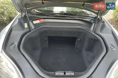 Ліфтбек Tesla Model S 2014 в 