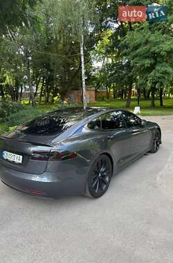 Лифтбек Tesla Model S 2018 в 