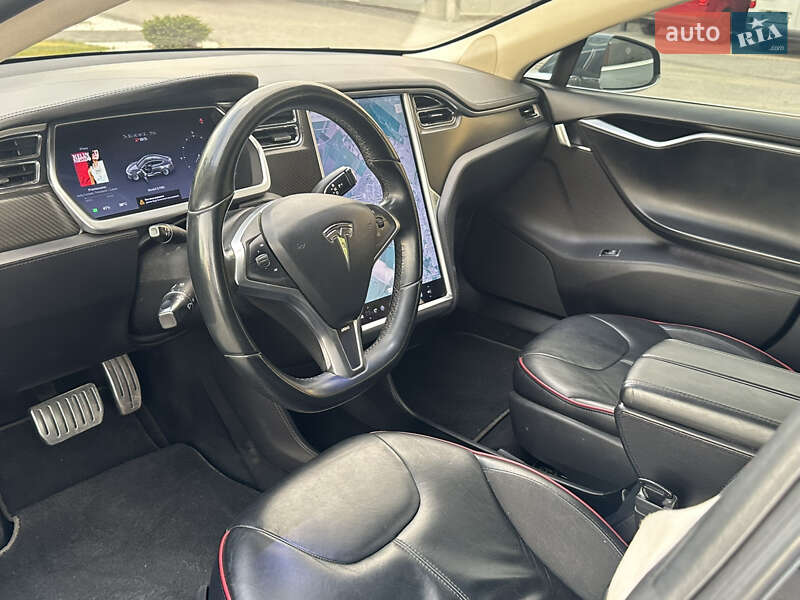 Лифтбек Tesla Model S 2013 в Кропивницком