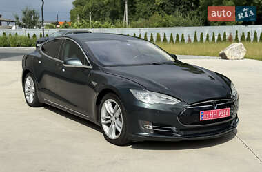 Лифтбек Tesla Model S 2013 в Луцке
