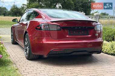 Ліфтбек Tesla Model S 2024 в 