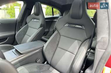 Ліфтбек Tesla Model S 2024 в 