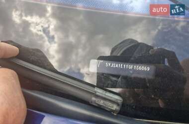 Лифтбек Tesla Model S 2016 в 