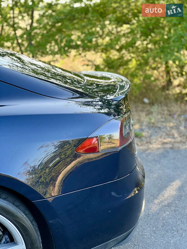 Лифтбек Tesla Model S 2013 в Новомосковске