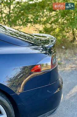 Лифтбек Tesla Model S 2013 в 