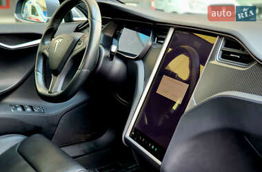 Ліфтбек Tesla Model S 2018 в 
