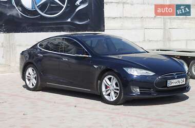 Хэтчбек Tesla Model S 2014 в Одессе