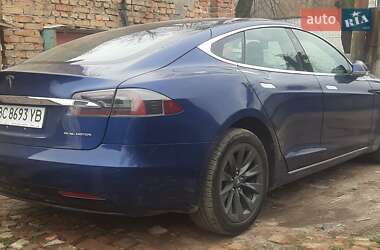 Лифтбек Tesla Model S 2020 в Львове