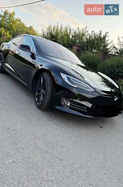 Ліфтбек Tesla Model S 2018 в Києві