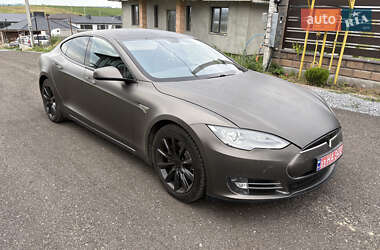 Лифтбек Tesla Model S 2014 в Ровно