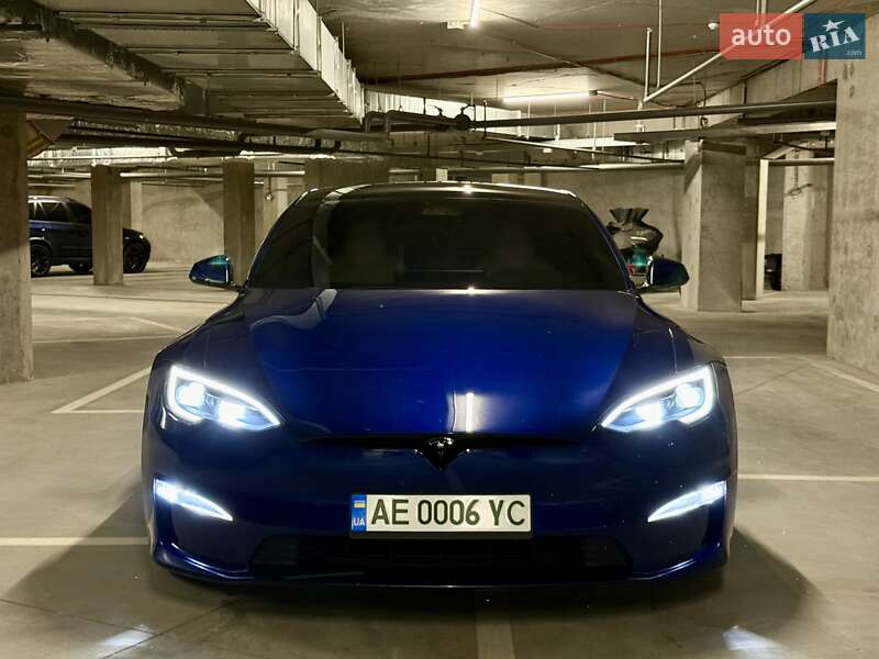 Лифтбек Tesla Model S 2022 в Днепре
