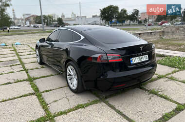 Ліфтбек Tesla Model S 2017 в 