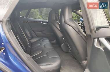Лифтбек Tesla Model S 2016 в 
